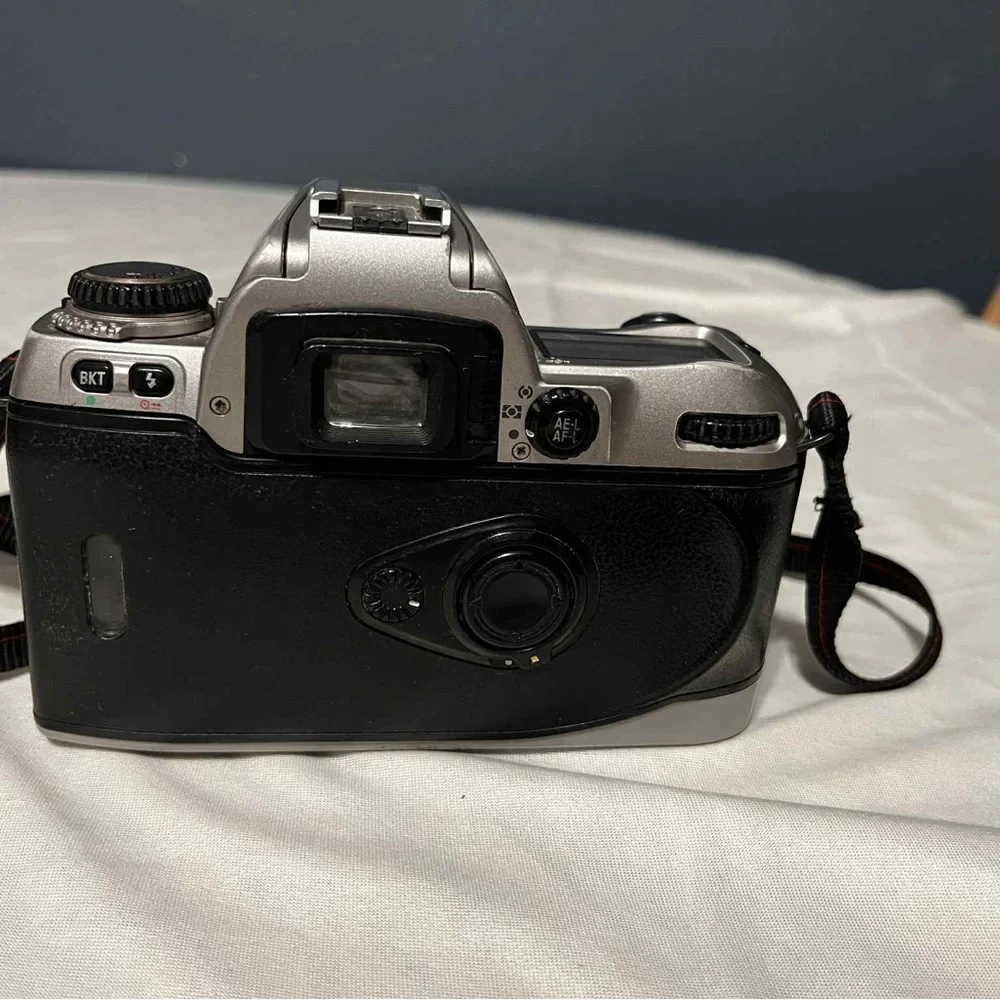 Nikon F80 35mm SLR Film Camera Body Only